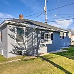 Newport House Less Than 3 Mi To Beaches And Bowens Wharf!