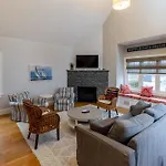 The Newport Lofts - 611 Thames Street