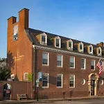 Crow\'S Nest Newport