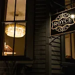 The Royce On Pelham - Luxury Family Estate