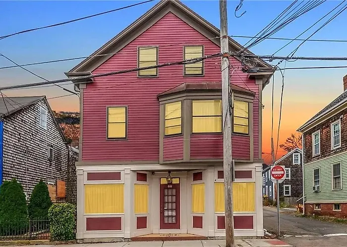86 Drm House