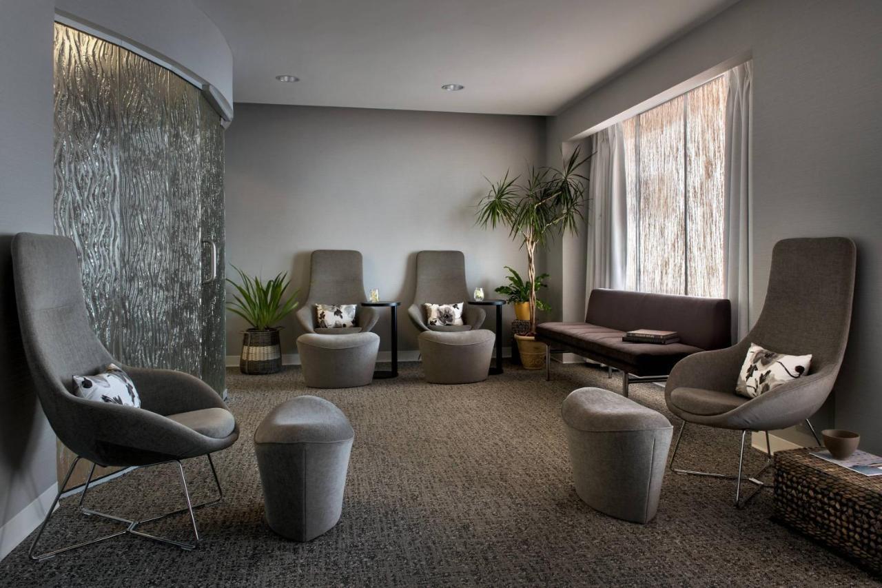 Marriott & 4* Newport