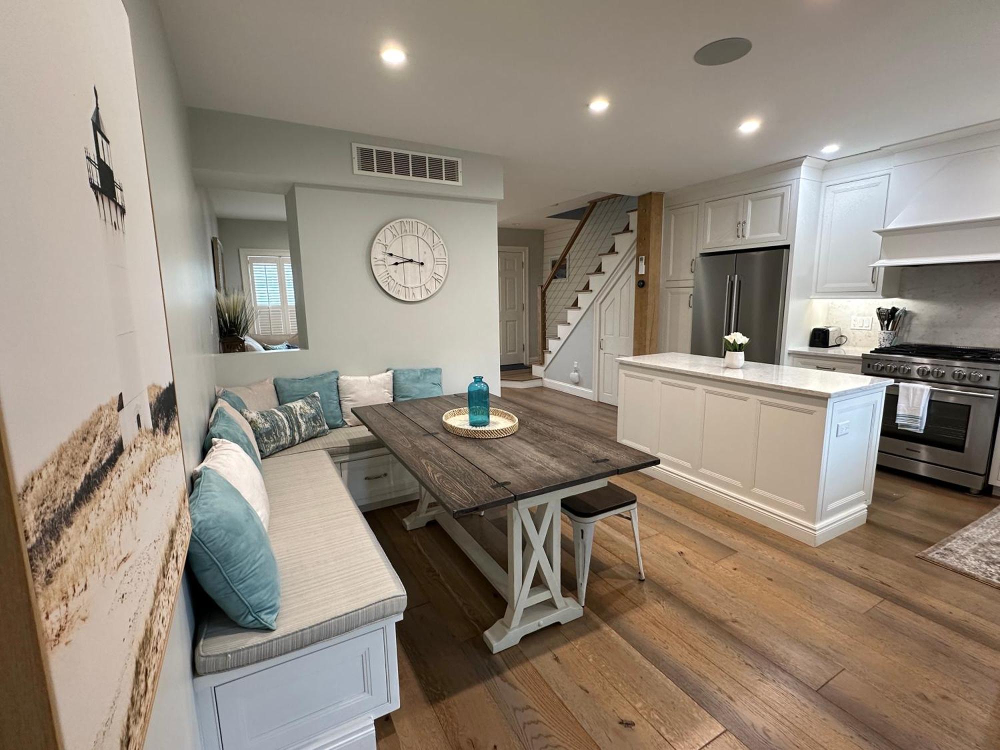 Holiday home Beautifully Renovated 2 Bed 2 Bath Private