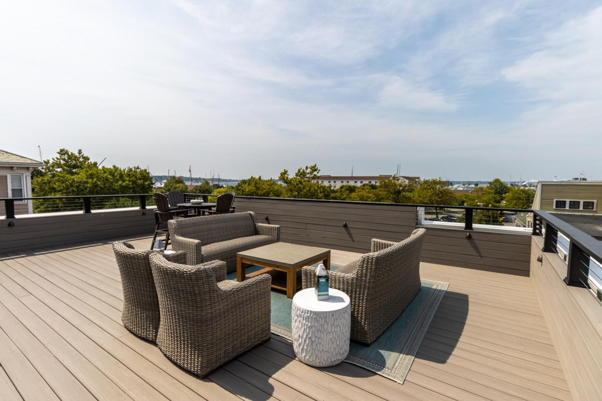 The Lofts - 194 Thames Street Apartment Newport