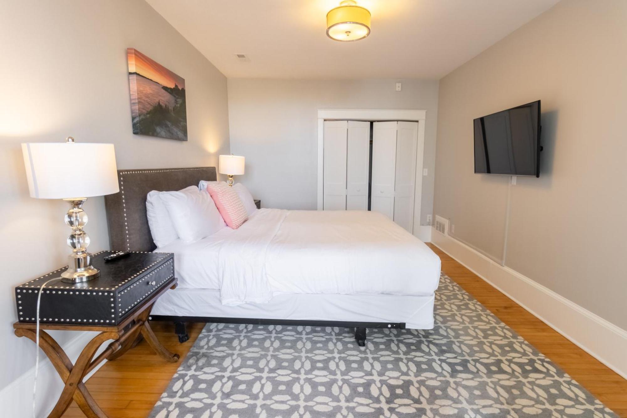 Apartment The Lofts - 194 Thames Street *