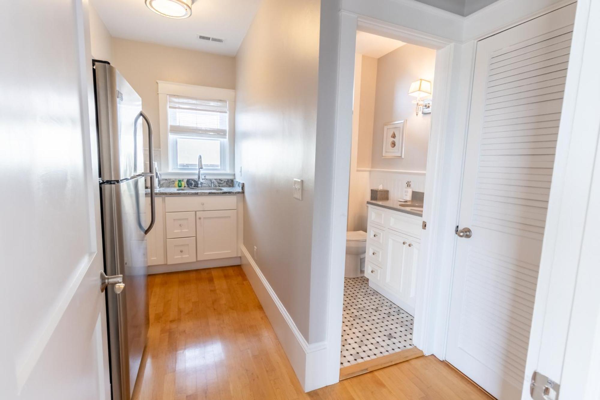 The Lofts - 194 Thames Street Apartment Newport