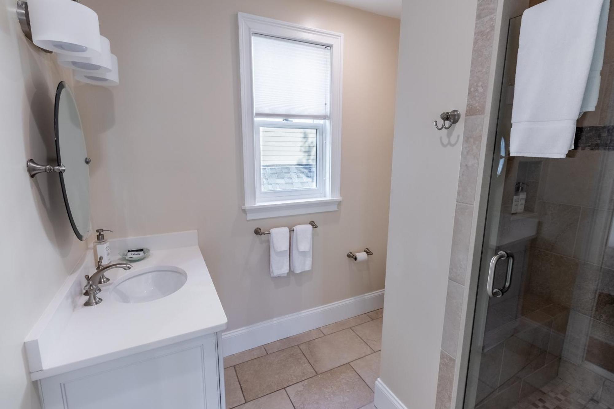 Apartment The Lofts - 546 Thames Street *