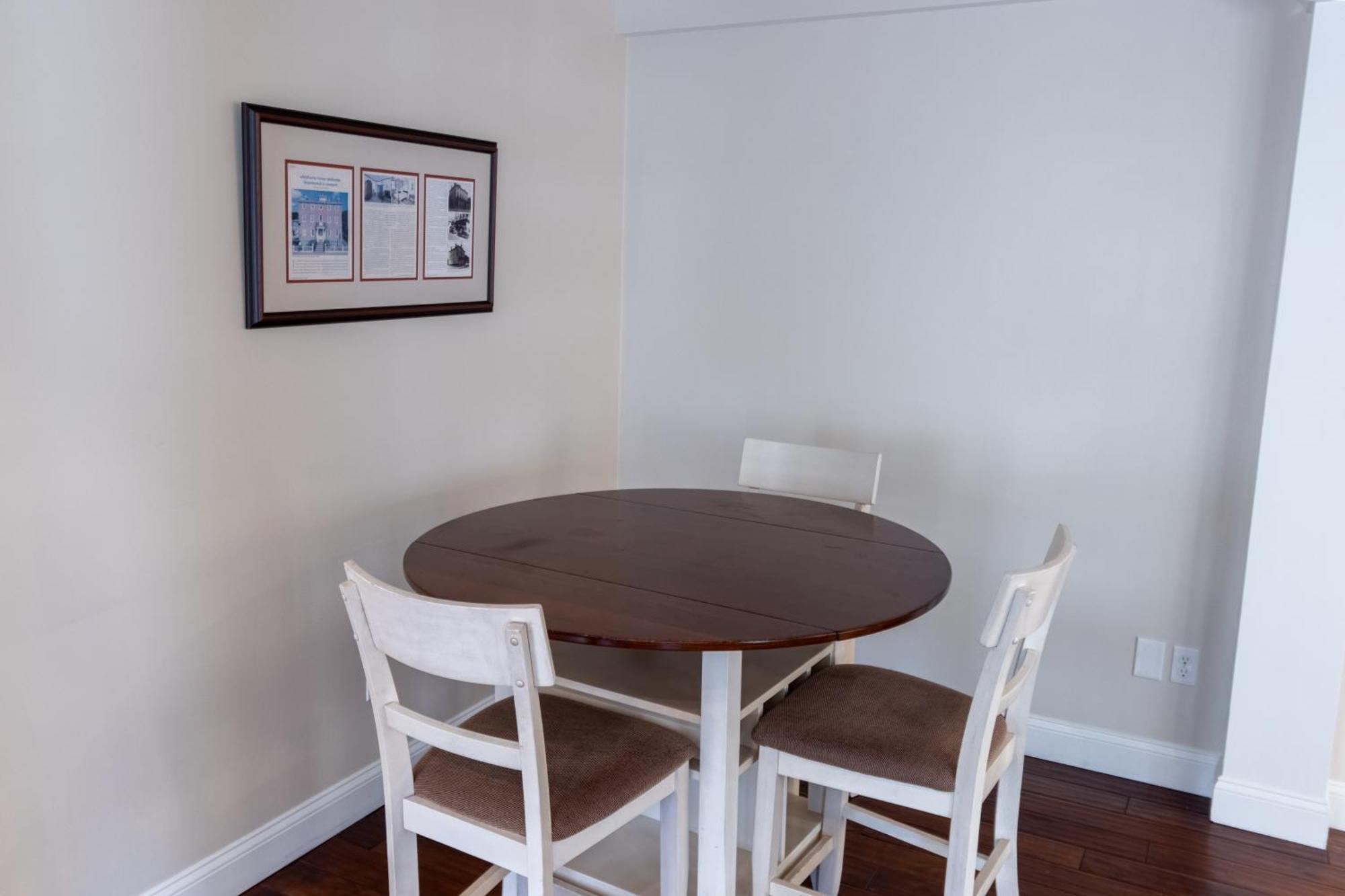The Lofts - 410 Thames Street