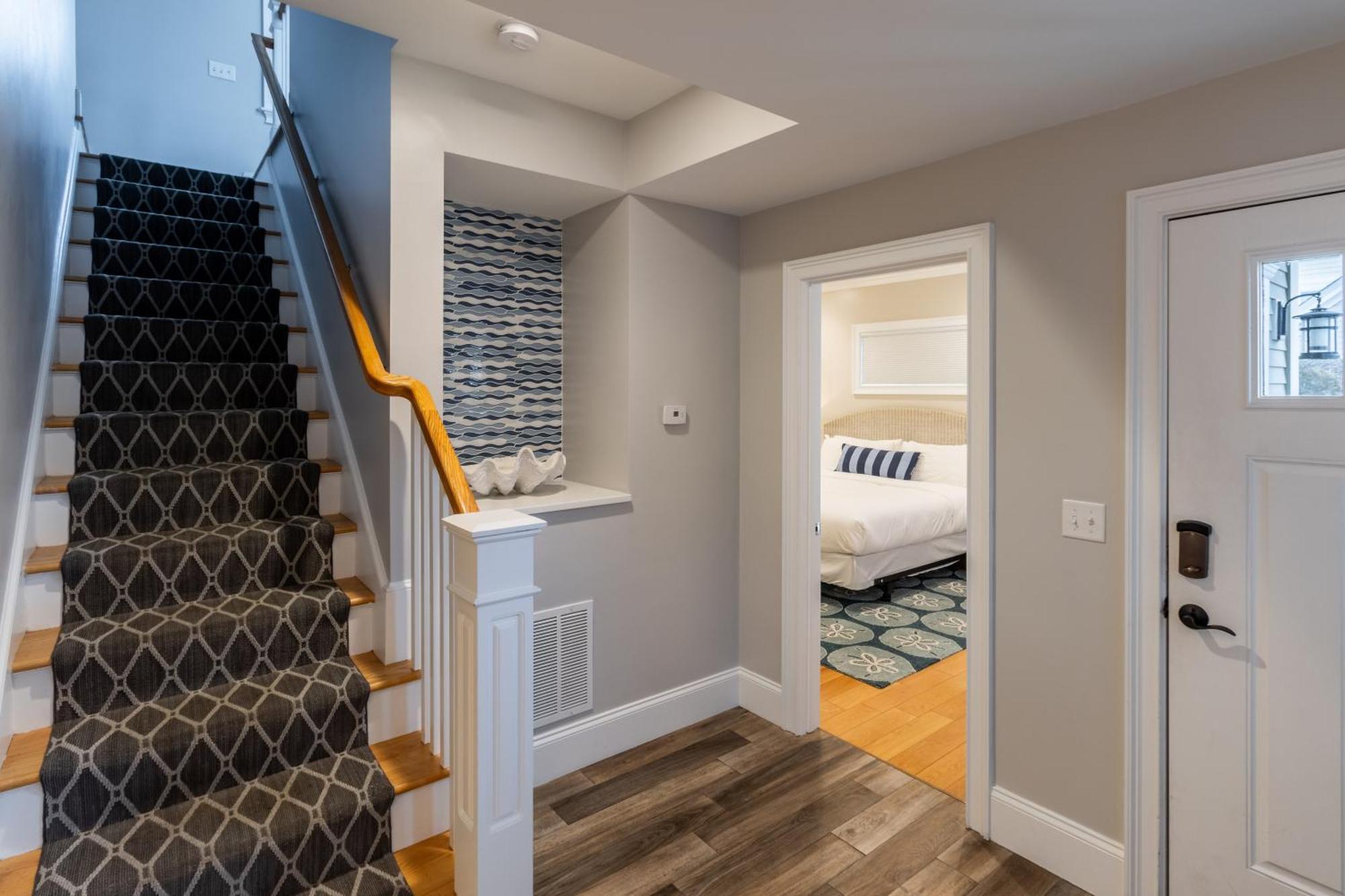 The Lofts - 611 Thames Street Apartment Newport