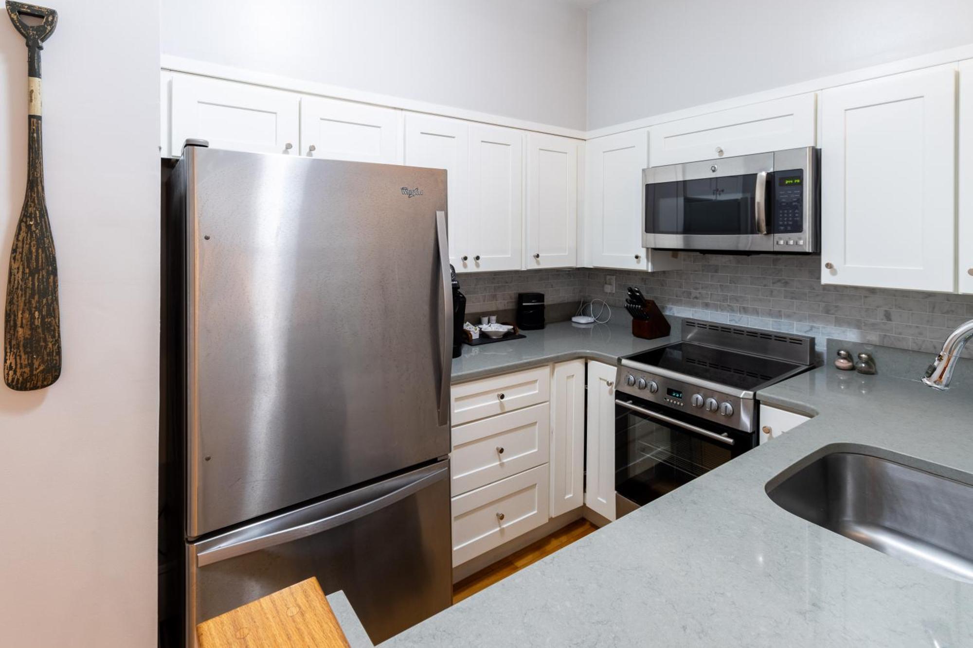 The Lofts - 194 Thames Street *