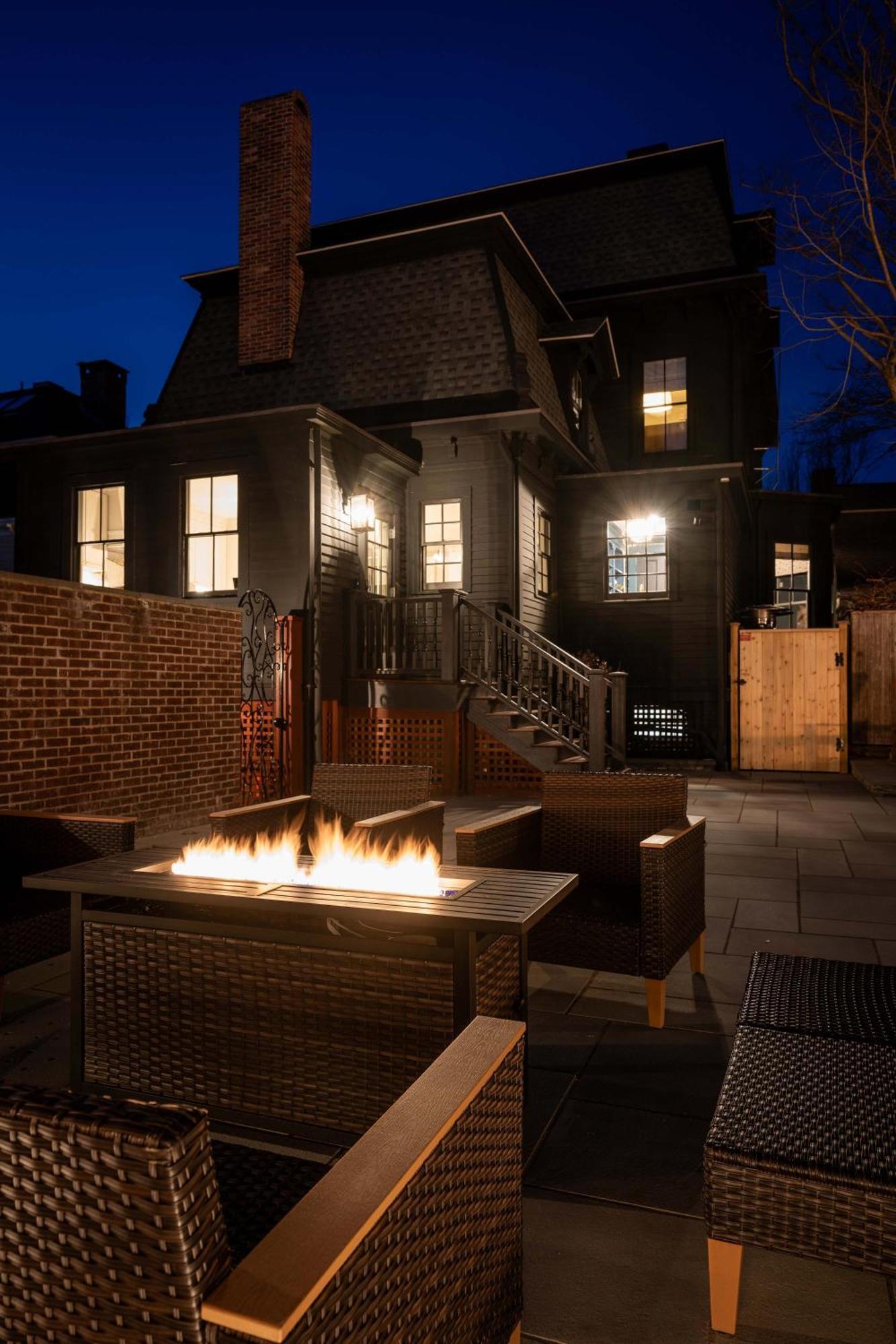 The Royce On Pelham - Luxury Family Estate
