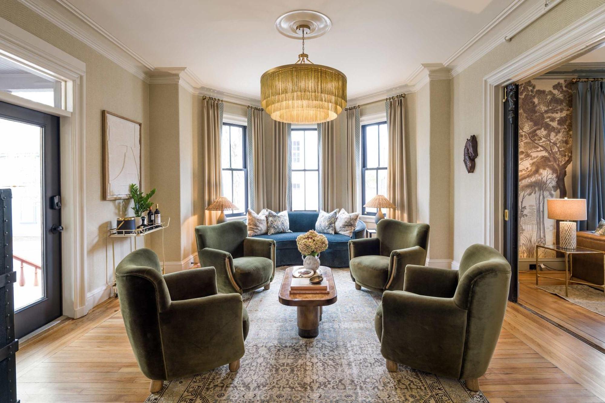 The Royce On Pelham - Luxury Family Estate Holiday home Newport