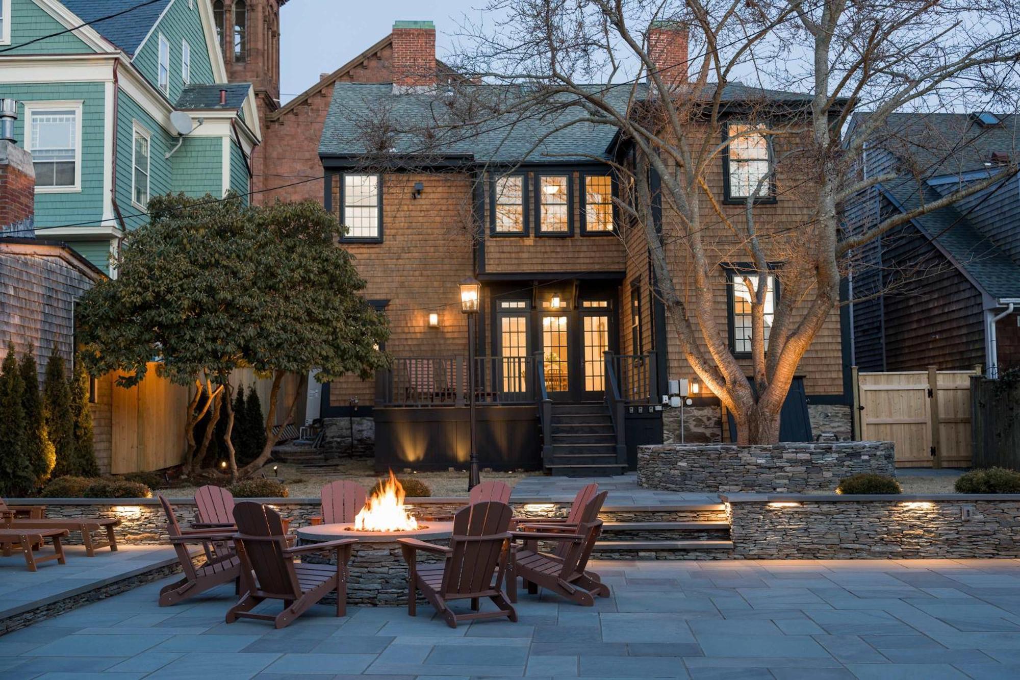 The Royce On Pelham - Luxury Family Estate Newport