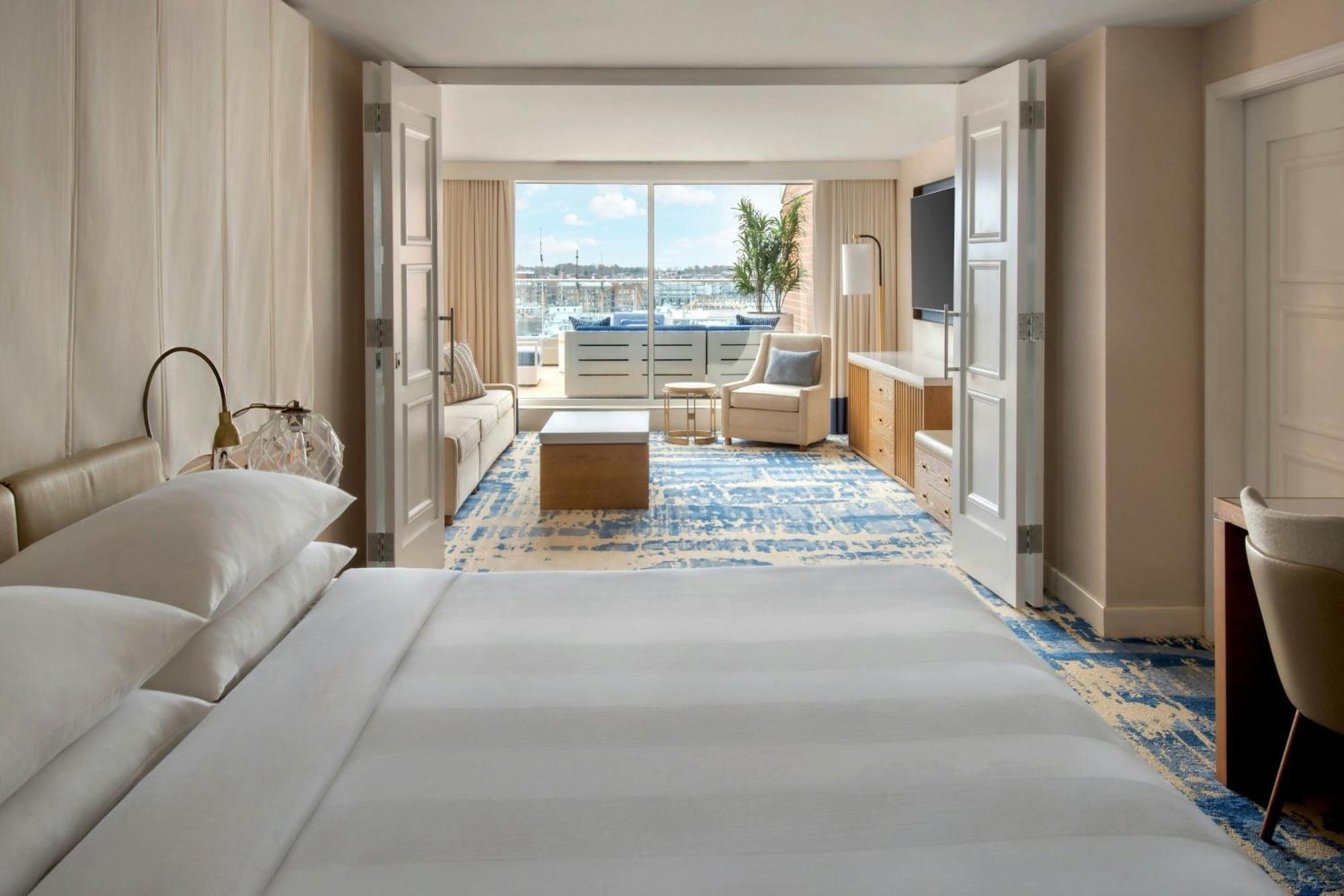 Marriott & 4*