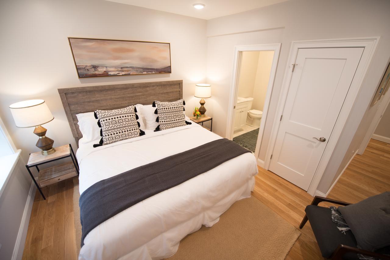 The Lofts - 364 Thames Street Apartment *